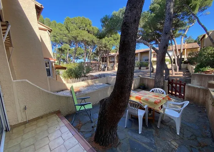Lägenhet 4 Pers, Terrasse, Parking Prive, Proche Et Commerces, La Franqui - Fr-1-81-585